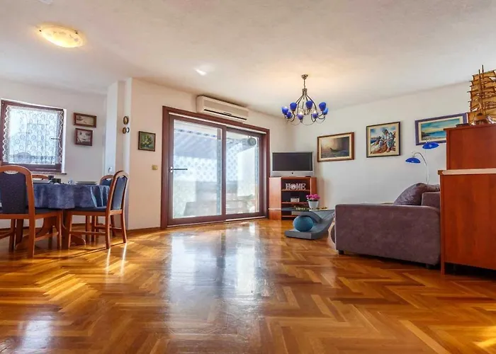 Diracca Apartman Malinska